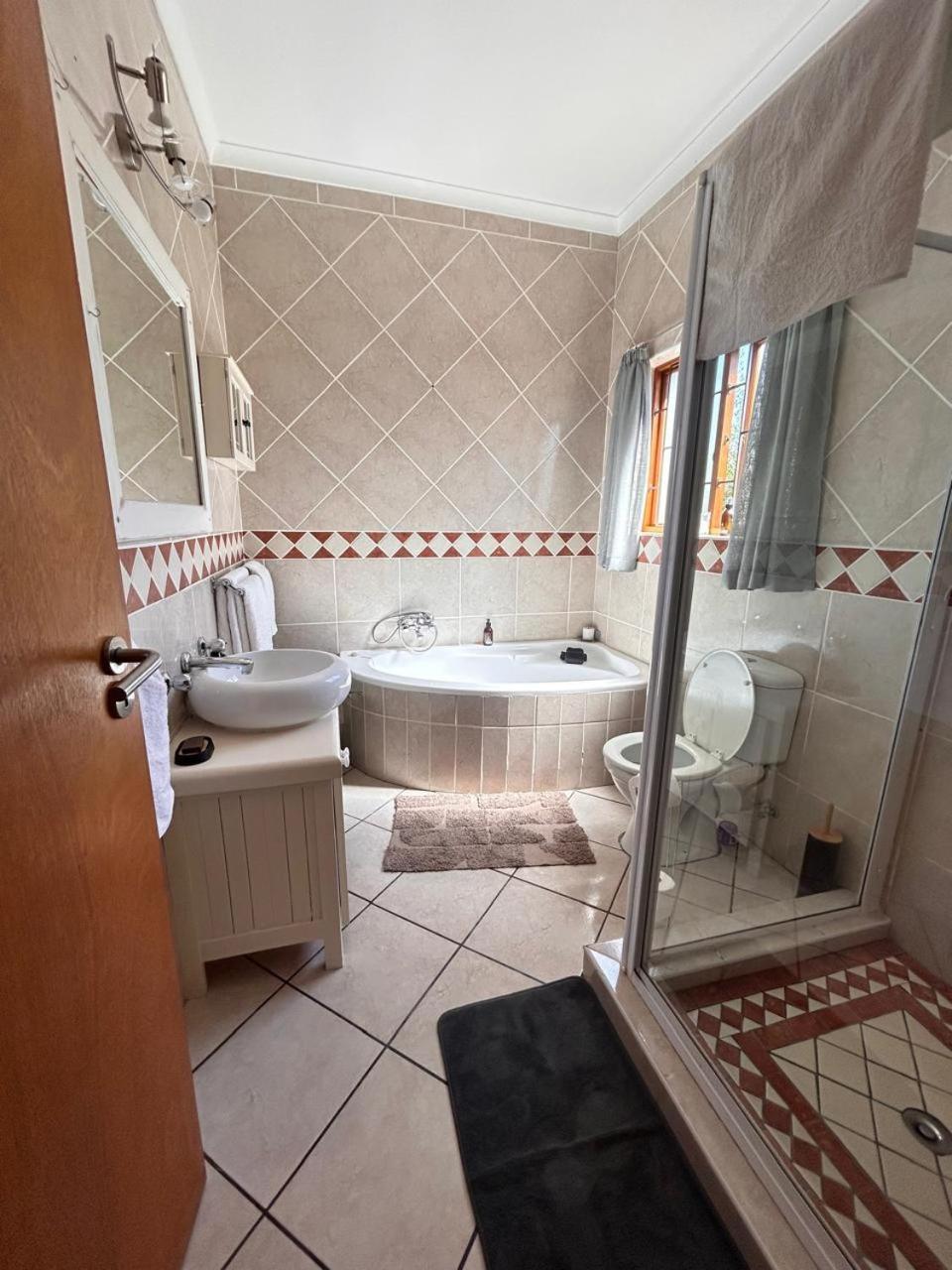 Mirihof Retreat And Olive Estate Hotel Montagu Eksteriør billede
